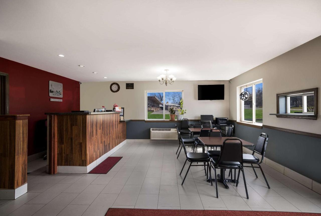 Econo Lodge Inn & Suites Canandaigua Luaran gambar