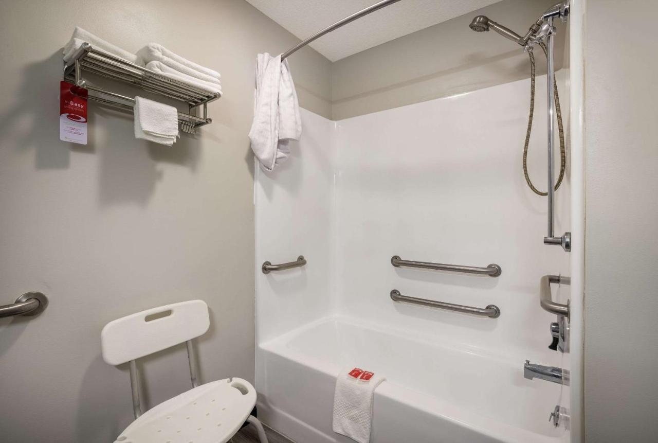 Econo Lodge Inn & Suites Canandaigua Luaran gambar